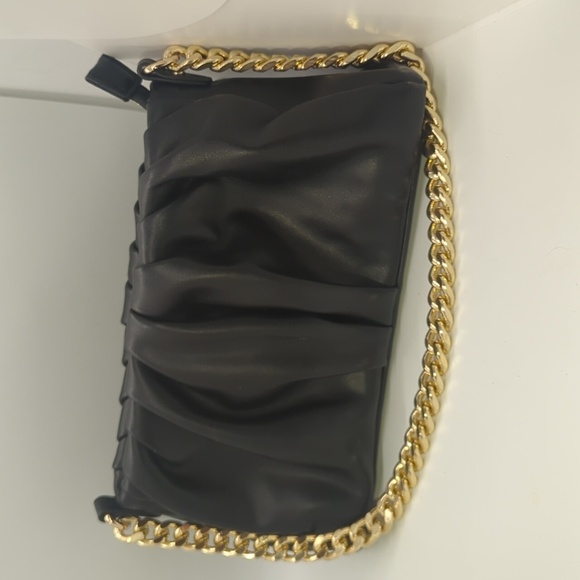 NWOT Madison West Rusched Bag in Black - Picture 1 of 15
